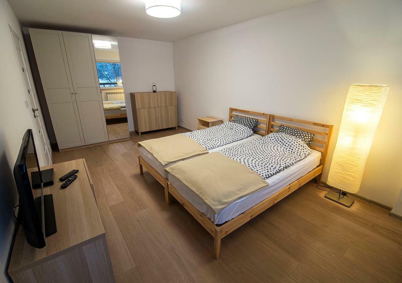 Apartament Kris 412 シクラルスカ・ポレンバ エクステリア 写真